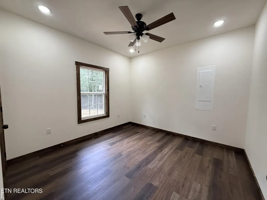 831 Remington Road Jamestown TN 38556