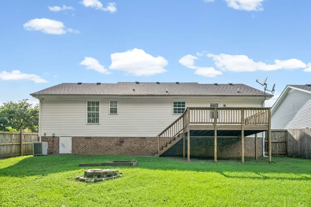 2664 Cider Drive Clarksville TN 37040