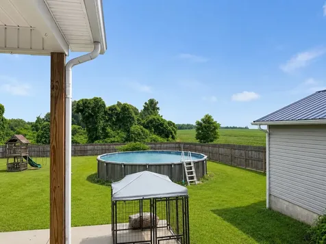 383 Strawberry Drive Winchester TN 37398