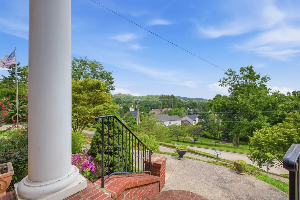 7813 Indian Springs Drive Nashville TN 37221