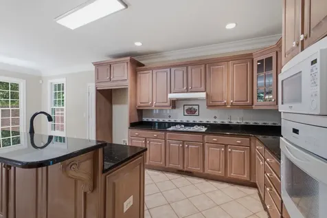 7813 Indian Springs Drive Nashville TN 37221
