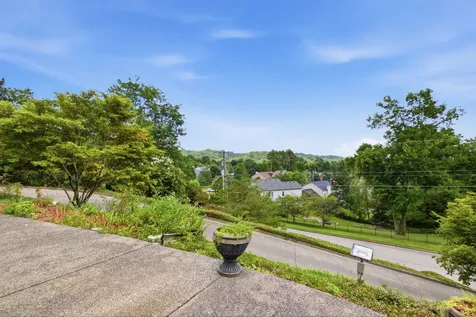 7813 Indian Springs Drive Nashville TN 37221