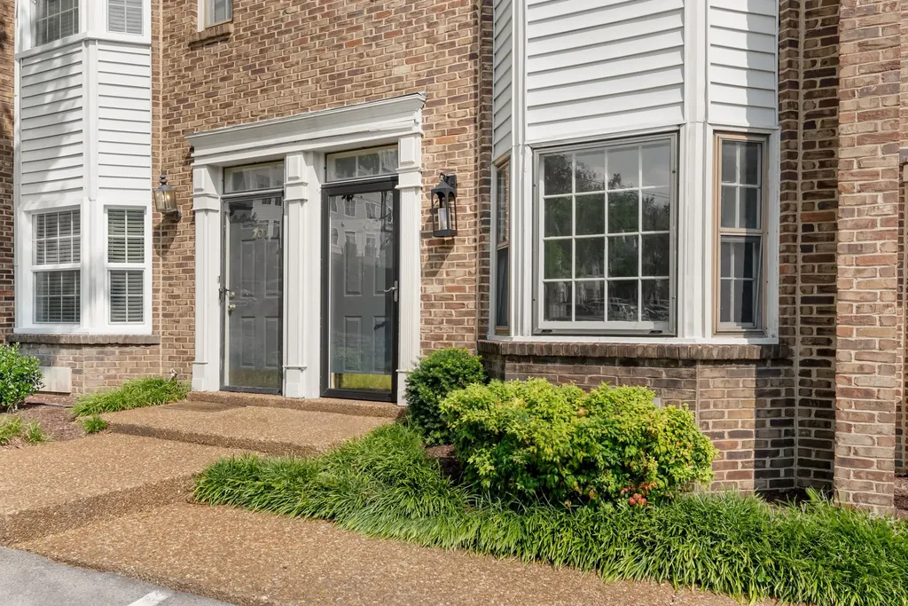 102 Fairmont Place Nashville TN 37203
