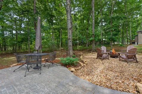 25 White Oak Trail Monteagle TN 37356