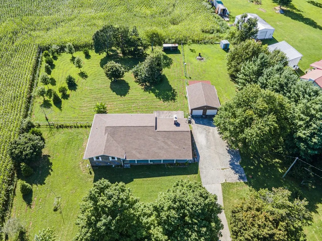 781 Blue Creek Road Tullahoma TN 37388