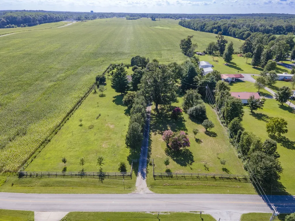 781 Blue Creek Road Tullahoma TN 37388