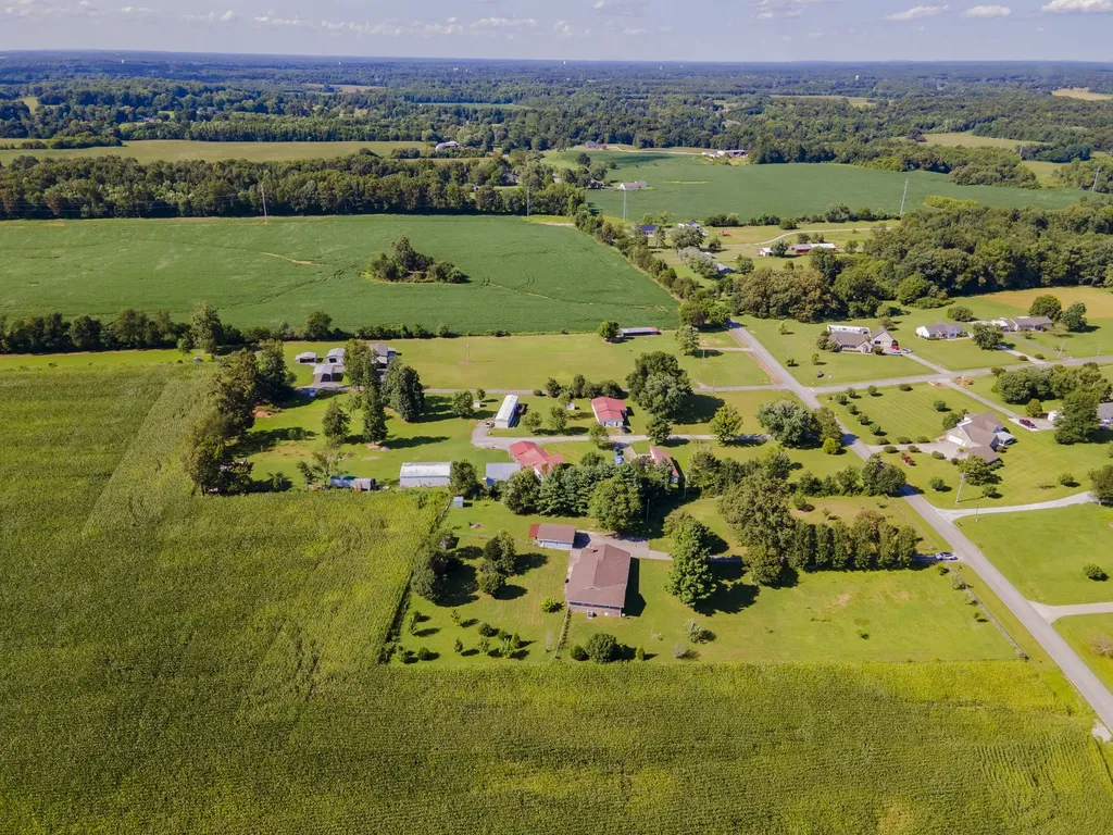 781 Blue Creek Road Tullahoma TN 37388