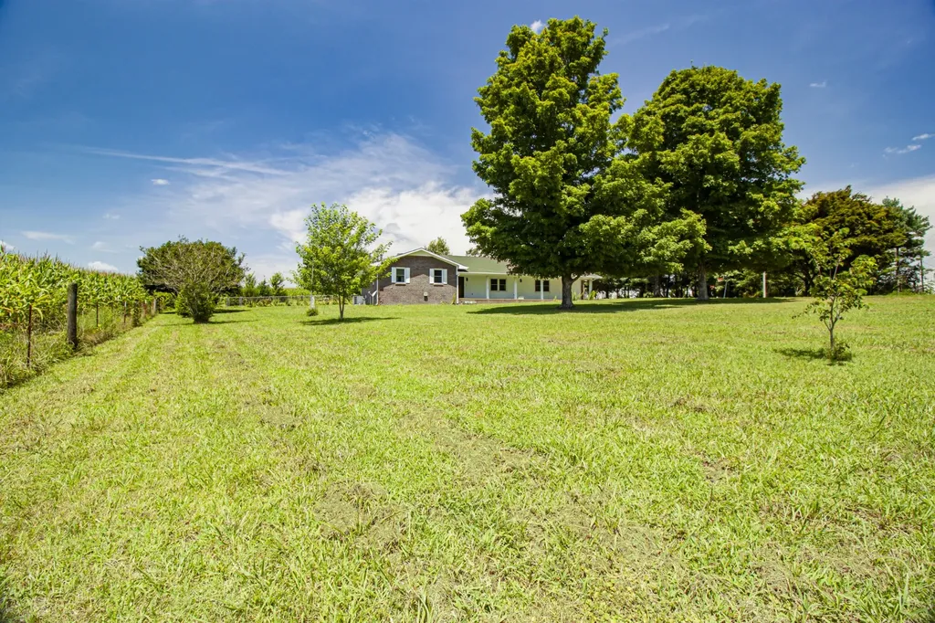 781 Blue Creek Road Tullahoma TN 37388