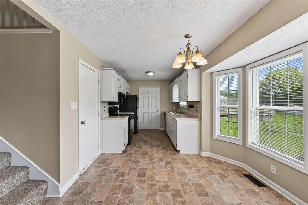 3723 Heather Drive Clarksville TN 37042