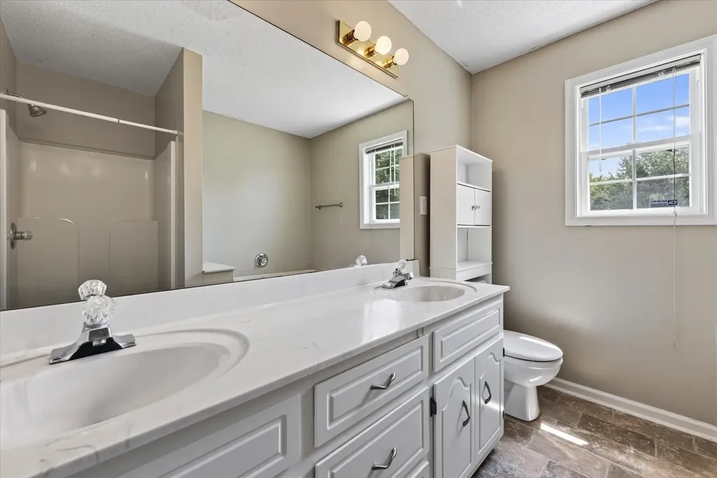 3723 Heather Drive Clarksville TN 37042