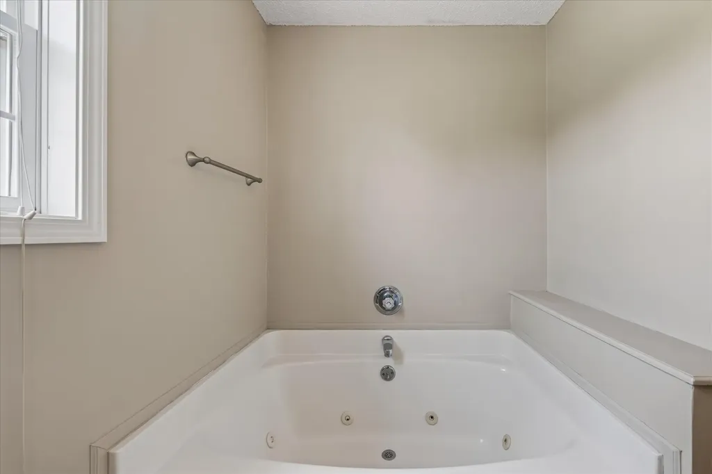 3723 Heather Drive Clarksville TN 37042