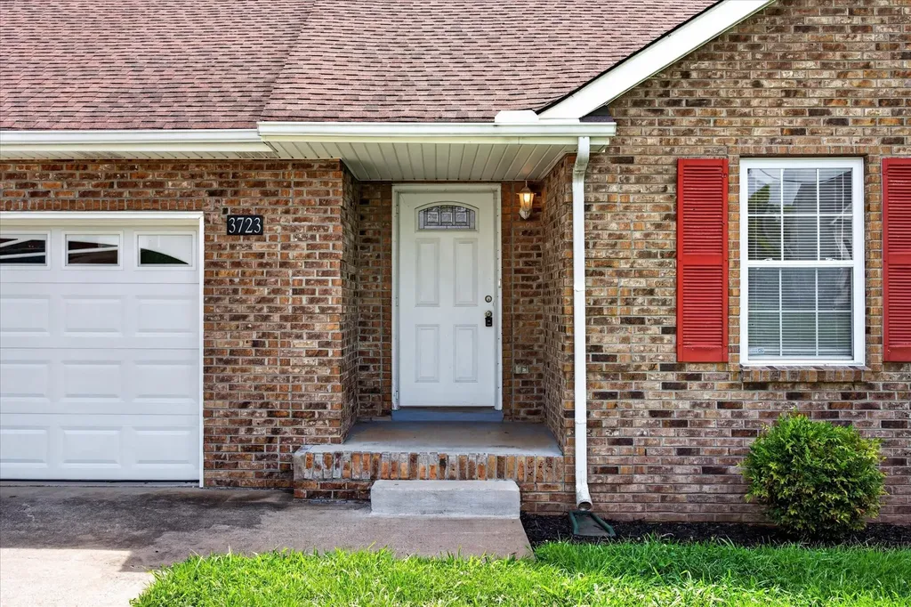 3723 Heather Drive Clarksville TN 37042