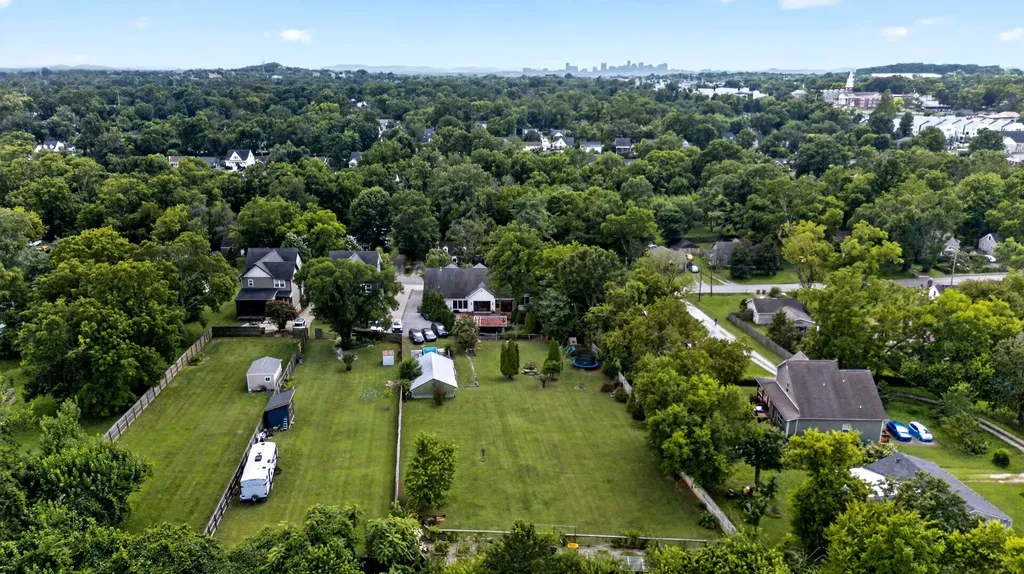 1139 Mcalpine Avenue Nashville TN 37216