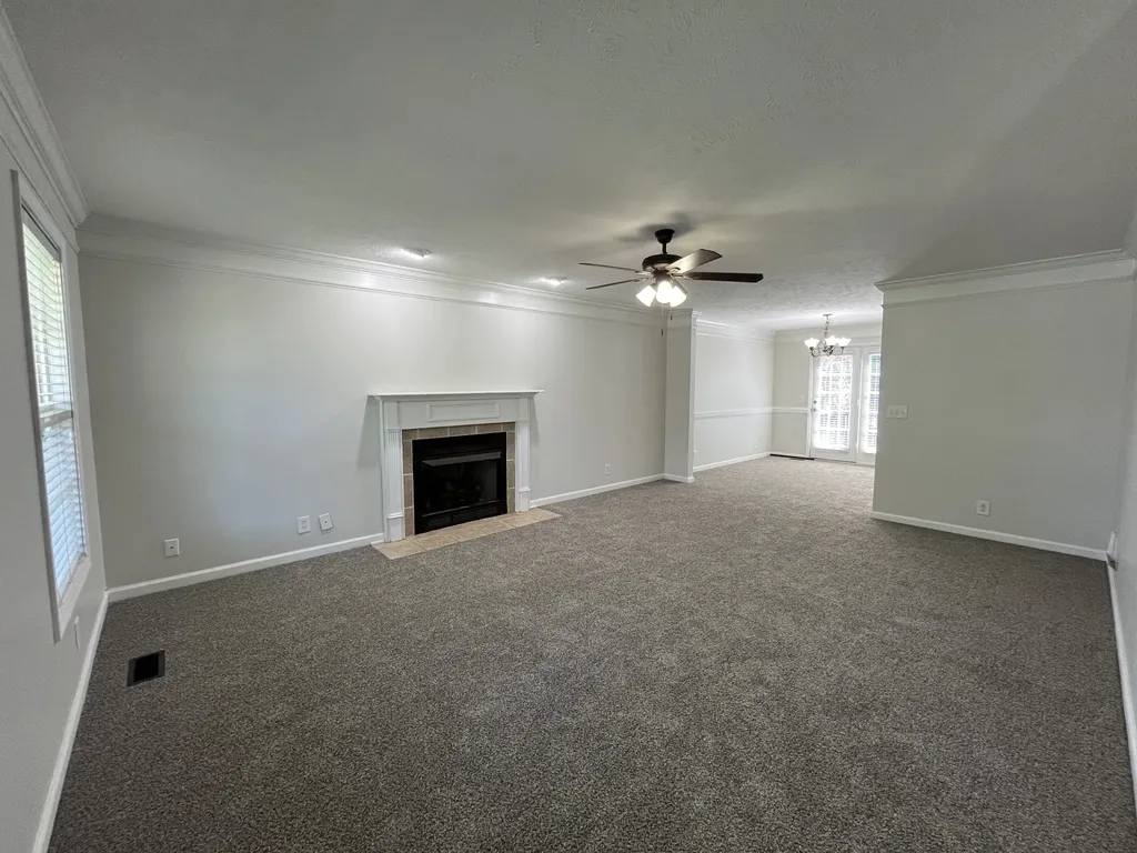 668 Winding Bluff Way Clarksville TN 37040