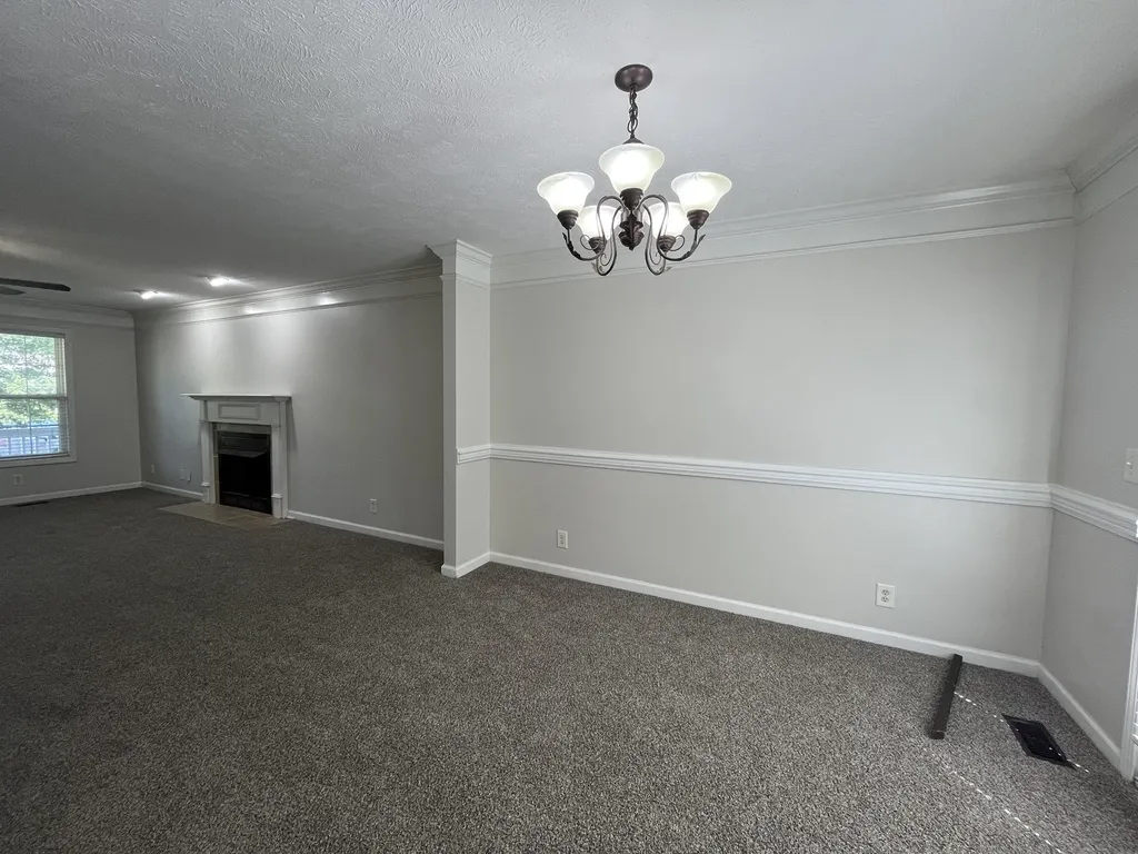 668 Winding Bluff Way Clarksville TN 37040