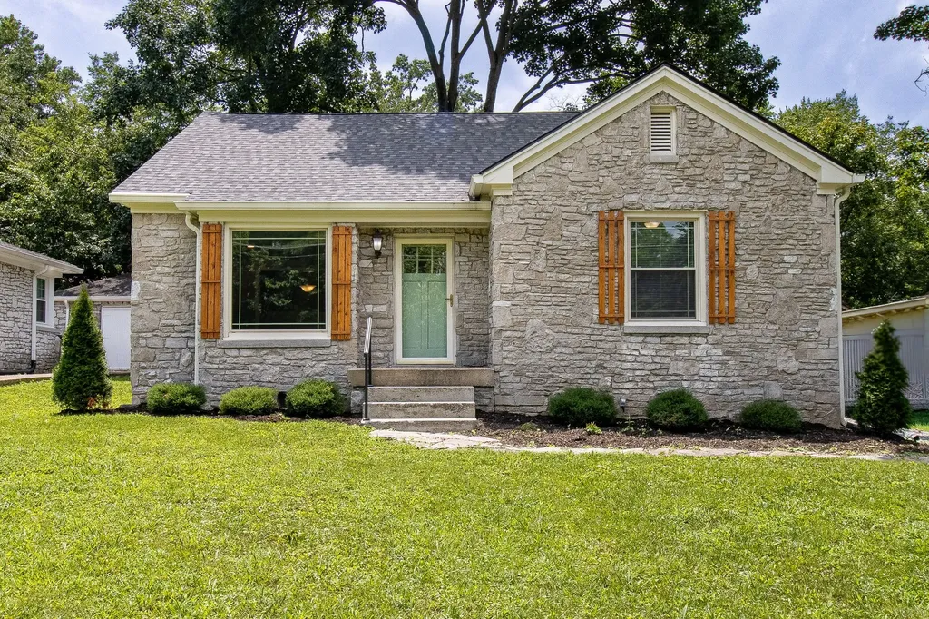 269 E Eastland Street Gallatin TN 37066