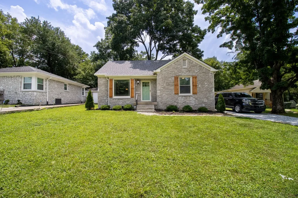 269 E Eastland Street Gallatin TN 37066