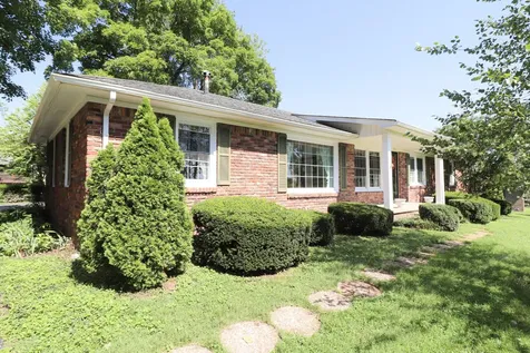 830 Royal Elm Circle Hartsville TN 37074