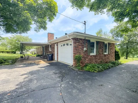 830 Royal Elm Circle Hartsville TN 37074