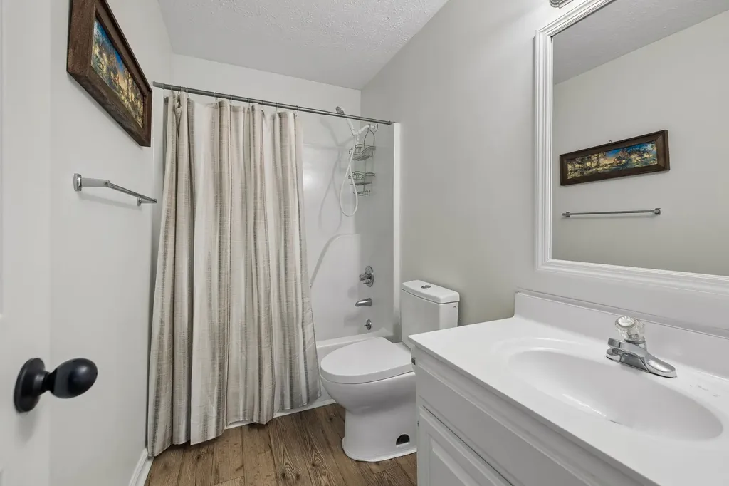 115 Robert Avenue White House TN 37188