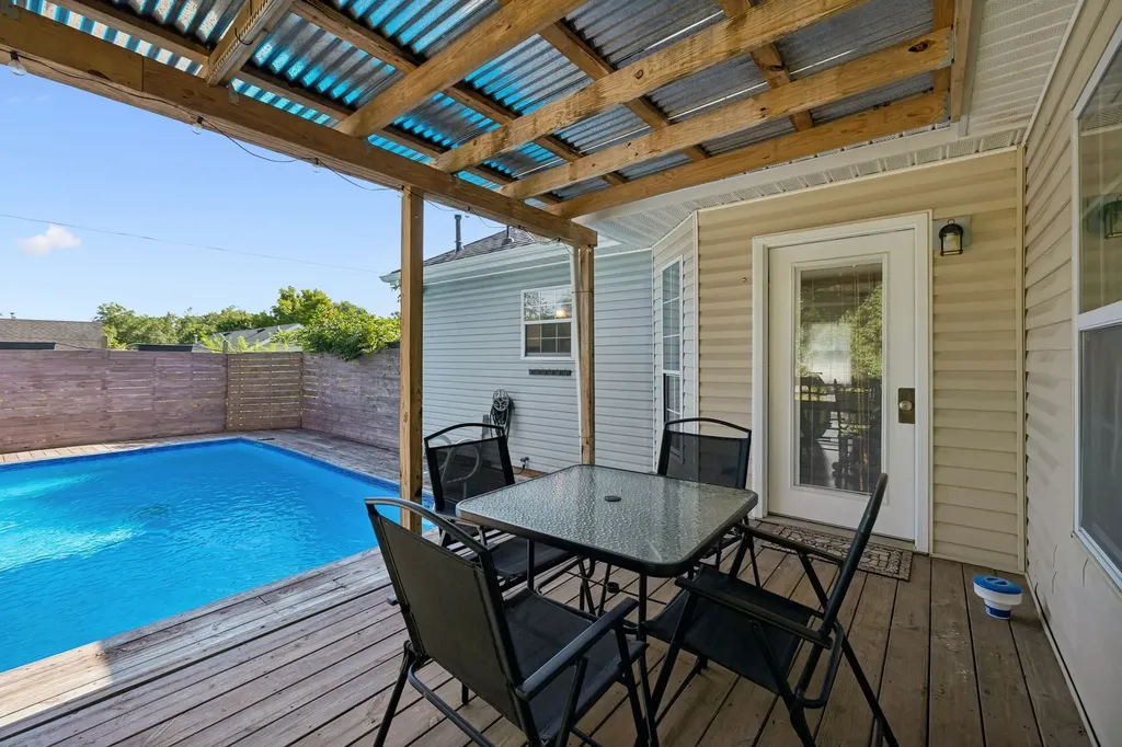 115 Robert Avenue White House TN 37188