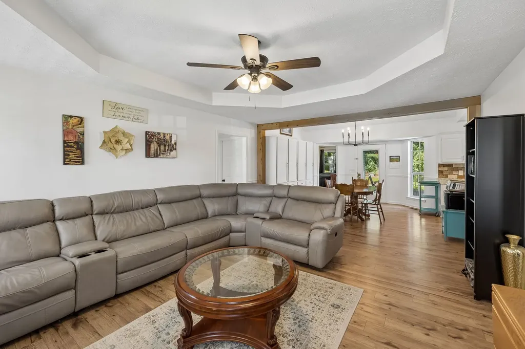 115 Robert Avenue White House TN 37188