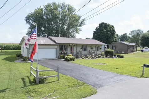 266 Woods Edge Road Winchester TN 37398