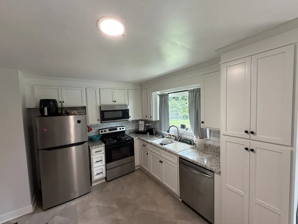1201 Raby Avenue Shelbyville TN 37160