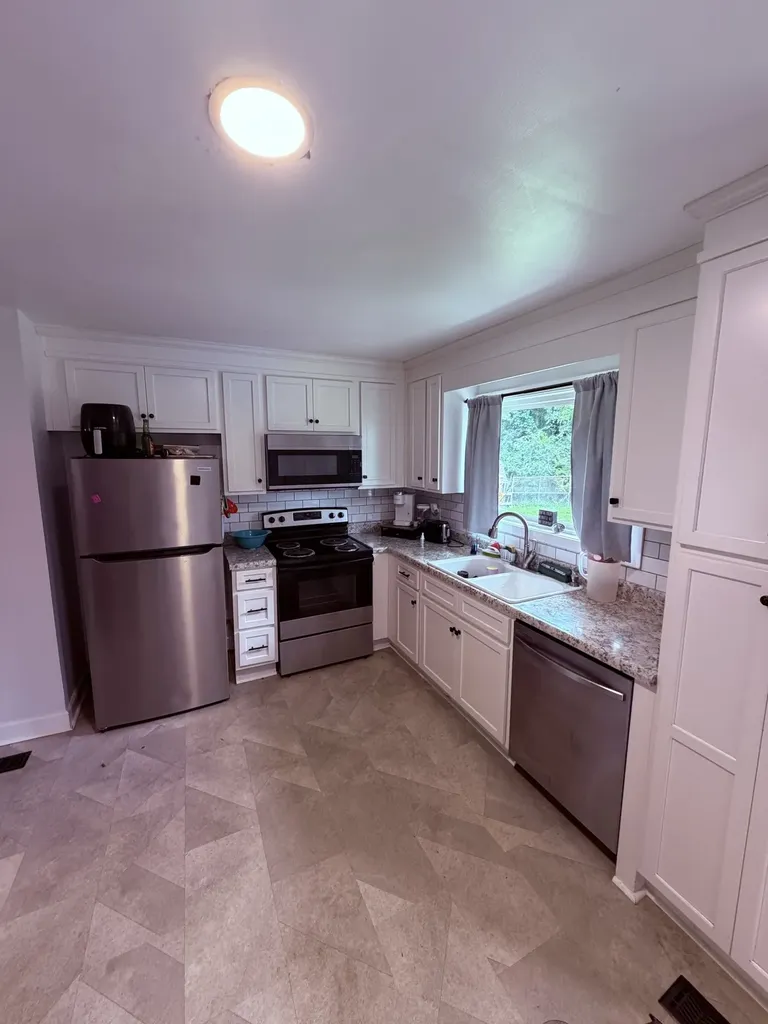 1201 Raby Avenue Shelbyville TN 37160