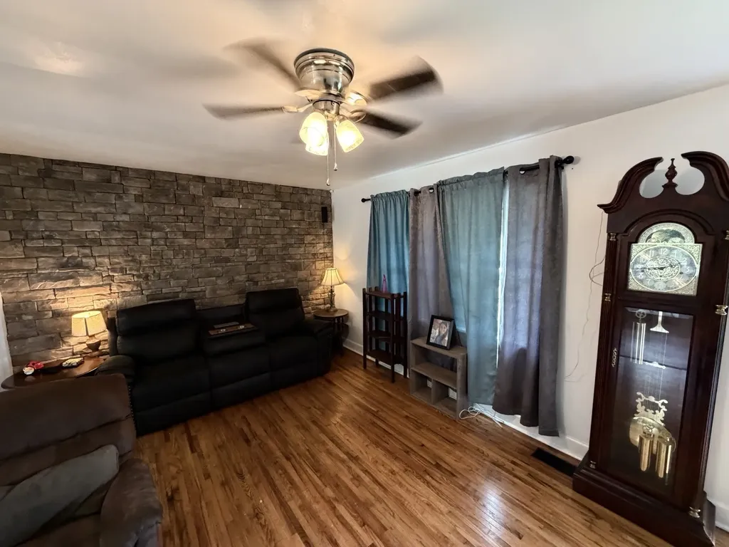 1201 Raby Avenue Shelbyville TN 37160
