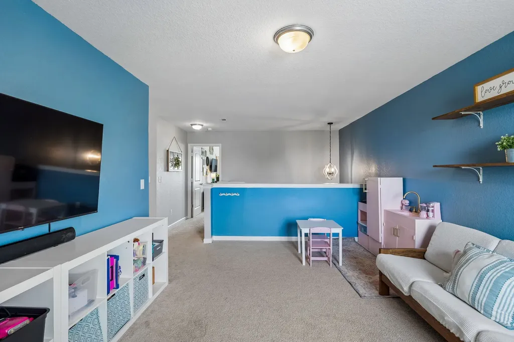 2704 Swarm Court Columbia TN 38401