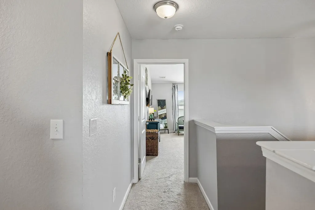 2704 Swarm Court Columbia TN 38401