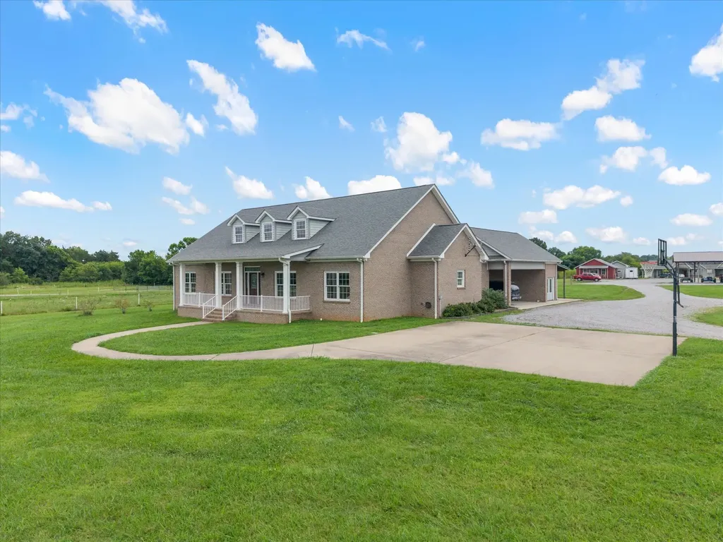 221 Eady Road Shelbyville TN 37160