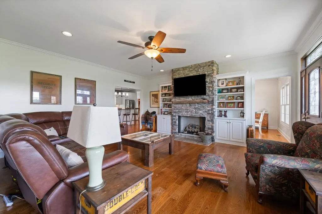 221 Eady Road Shelbyville TN 37160