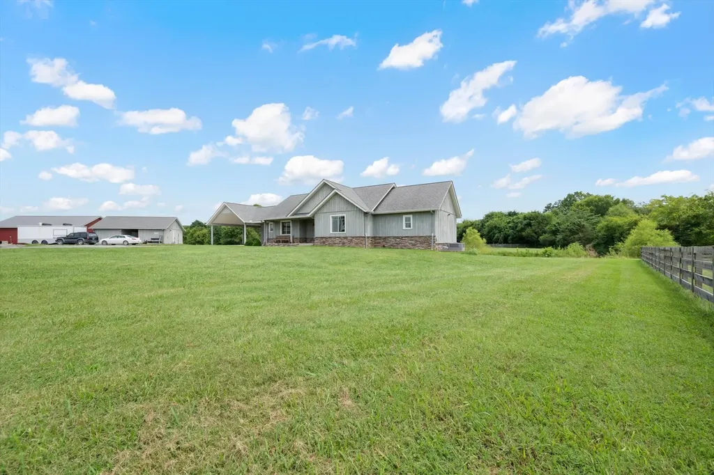 221 Eady Road Shelbyville TN 37160