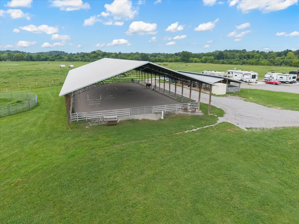 221 Eady Road Shelbyville TN 37160