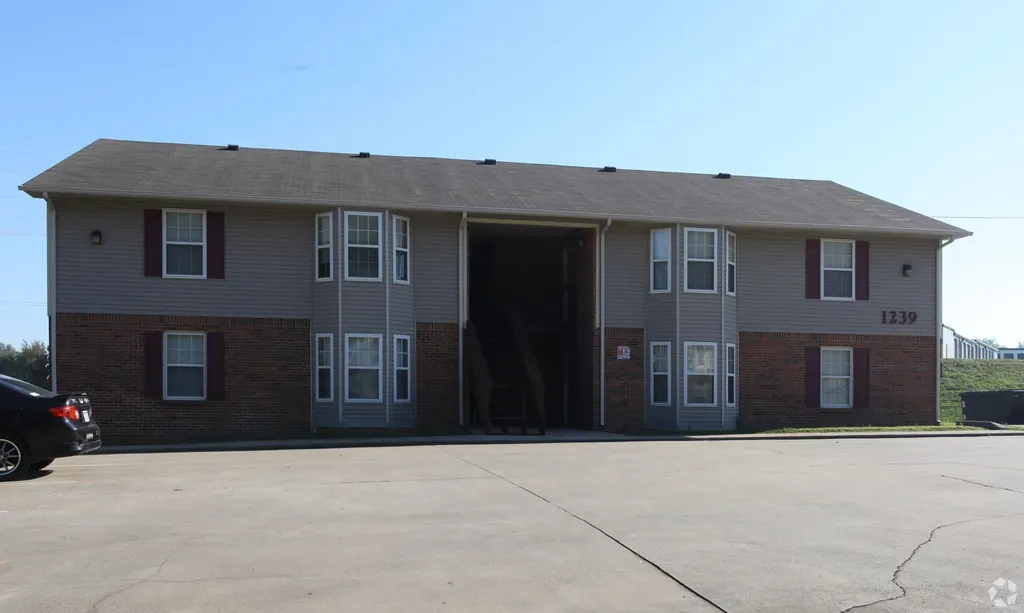 1208 Parkway Place Clarksville TN 37042