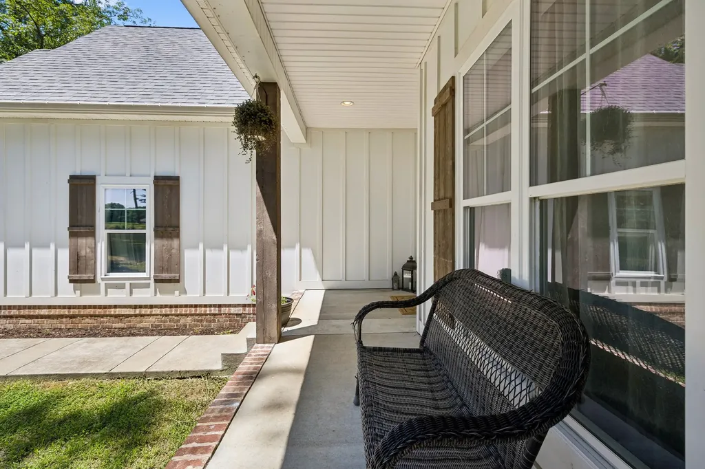 1151 Harmon Springs Road Dickson TN 37055
