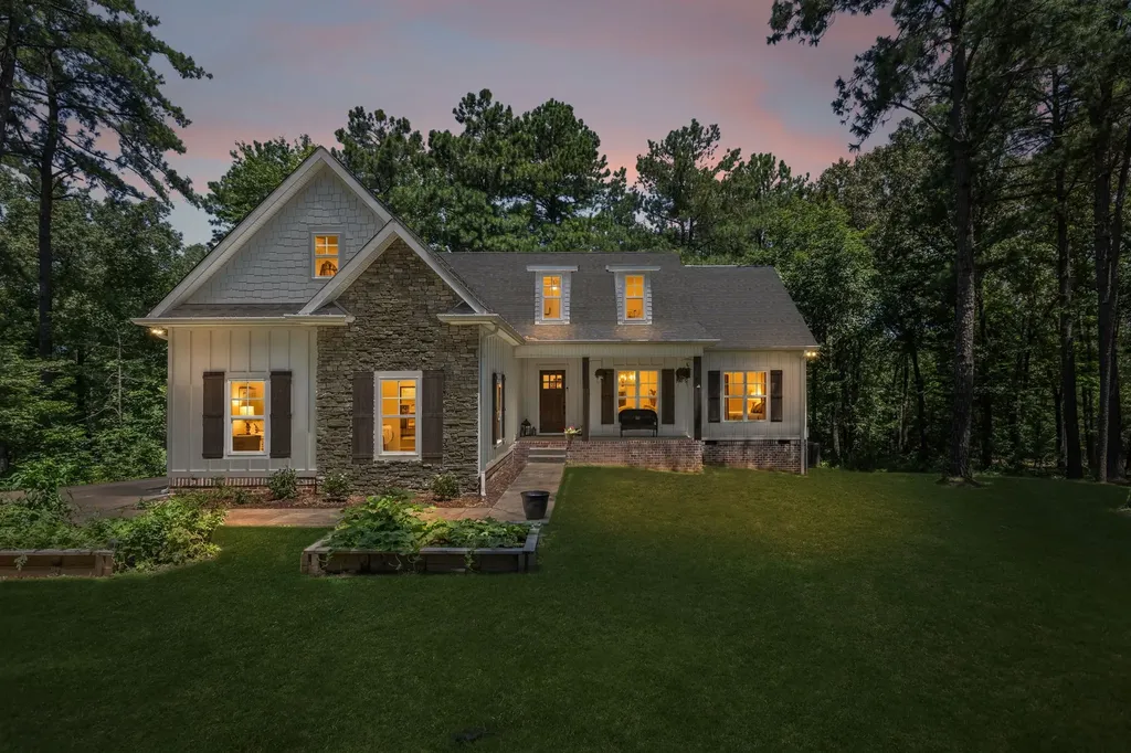 1151 Harmon Springs Road Dickson TN 37055