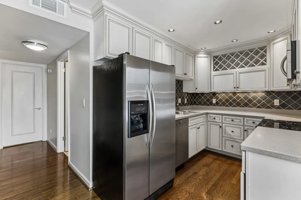 4487 Post Place Nashville TN 37205