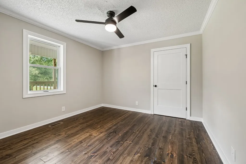 1944 Cainsville Road Lebanon TN 37090