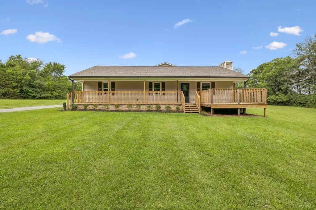 1944 Cainsville Road Lebanon TN 37090