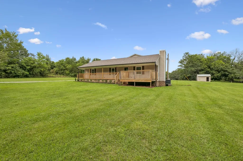 1944 Cainsville Road Lebanon TN 37090