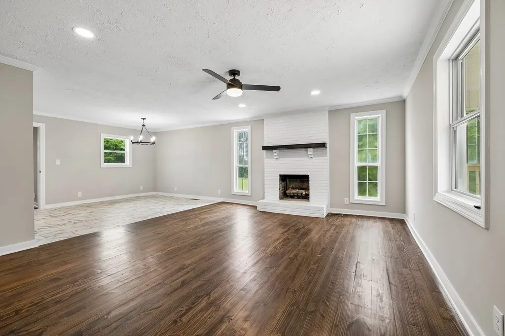 1944 Cainsville Road Lebanon TN 37090