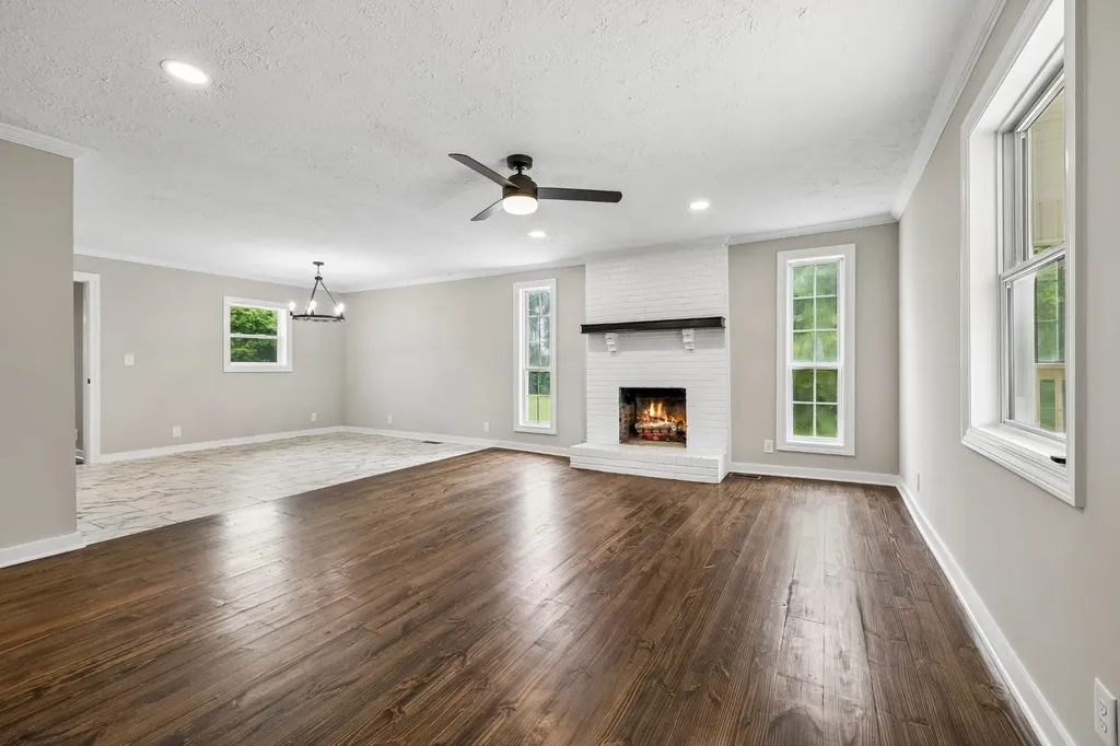 1944 Cainsville Road Lebanon TN 37090