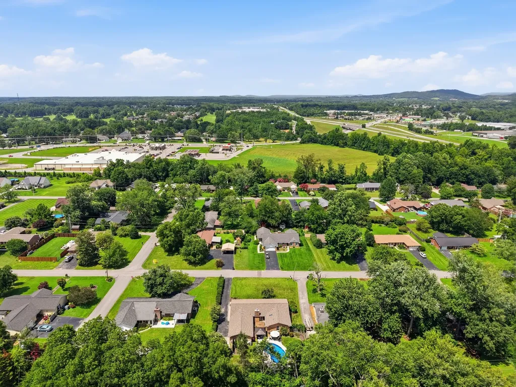 1617 Randy Drive Cookeville TN 38501