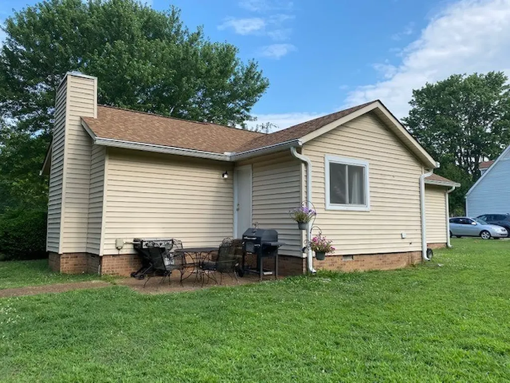 2075 Stonebrook Drive Murfreesboro TN 37128