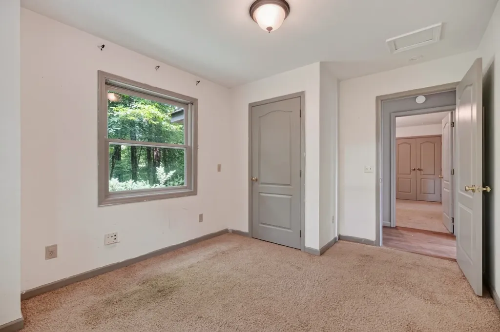 2946 Pen Hook Road Monterey TN 38574