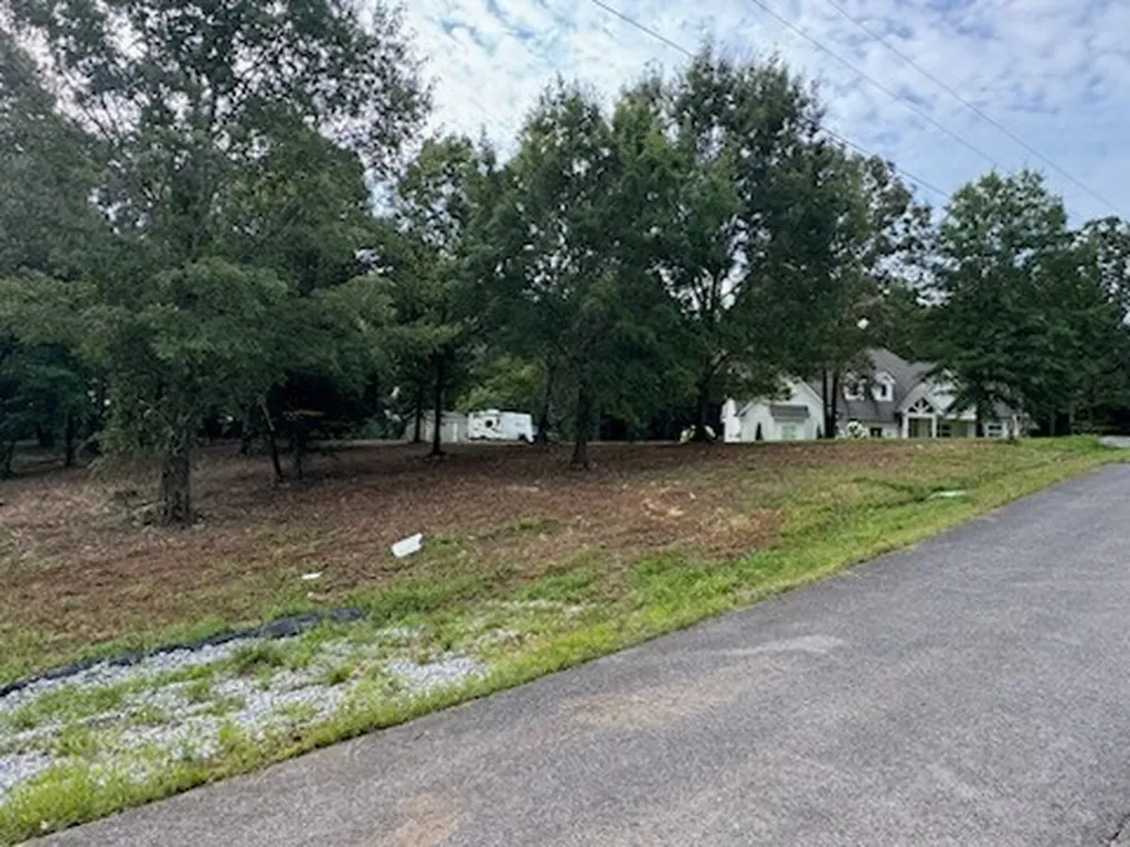 0 Elm Crest Circle Mc Minnville TN 37110