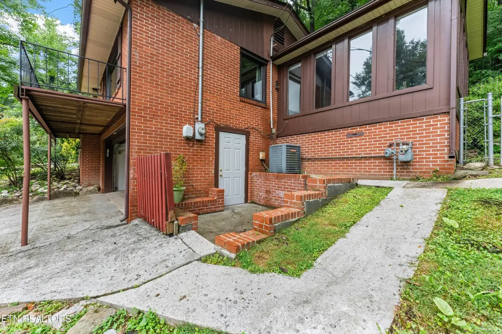 26182528 Shaler Lane Knoxville TN 37920
